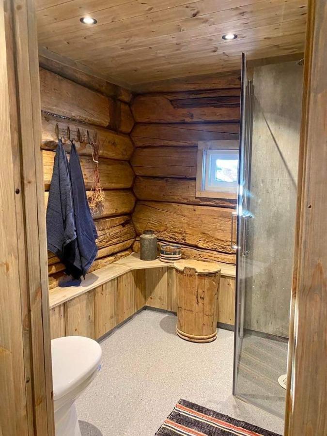 Sauefjoset - Idyllisk Gardstun Fra 1800-Tallet Skjak Exterior photo